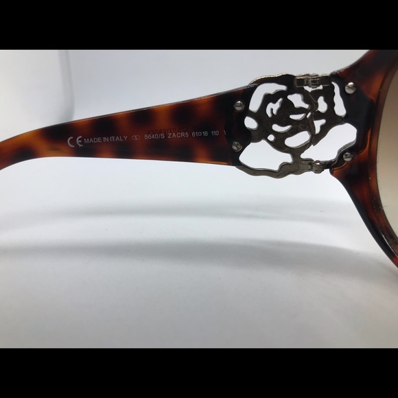 Valentino Sunglasses - Picture 5 of 5